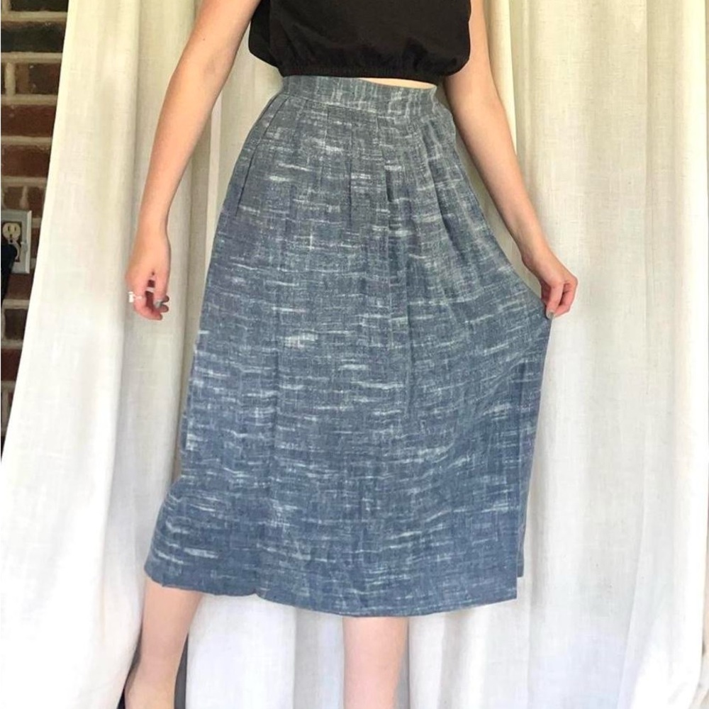 Vintage 70’s 80’s midi High Waisted Pleated Skirt